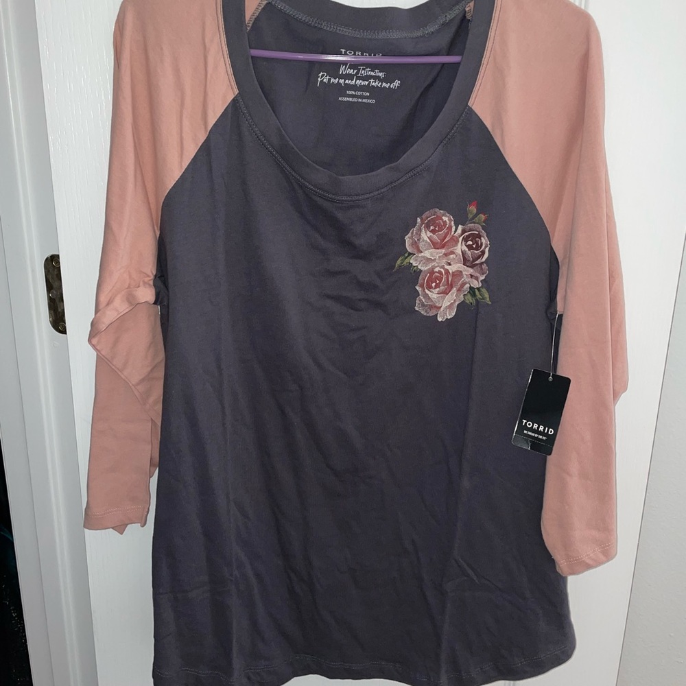 NWT Torrid tunic 3/4 sleeves size 1 (14)